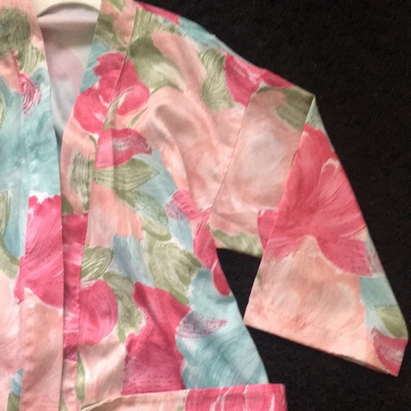 Night Robe. - Picture 3 of 5